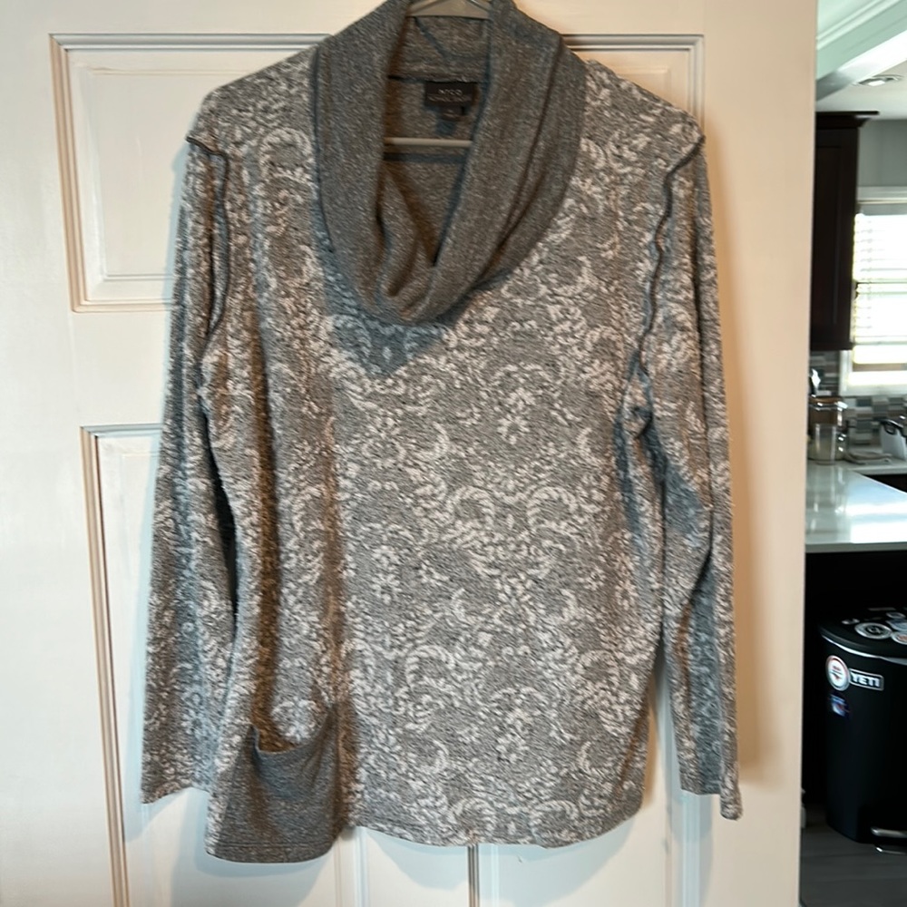 Nomadic traders, size XL made in the USA